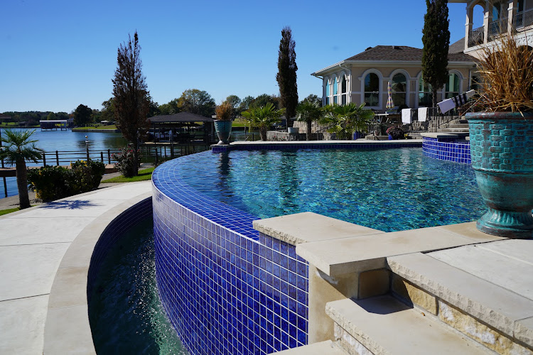 Waterline Pools in Dallas