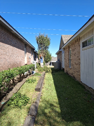 John and Glori's J&G Landscaping Dallas in Mesquite