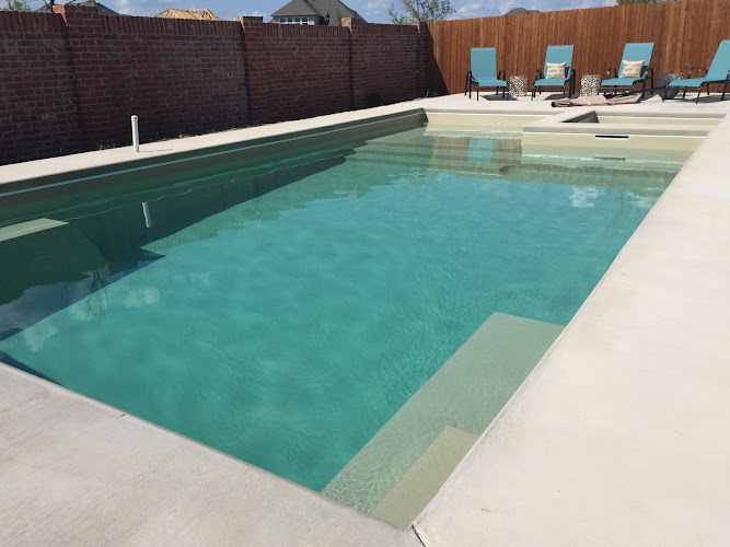 Metroplex Pool in Southlake