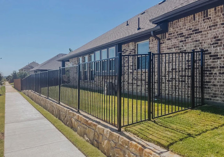 Fox Fence & Gates Co. in Fort Worth