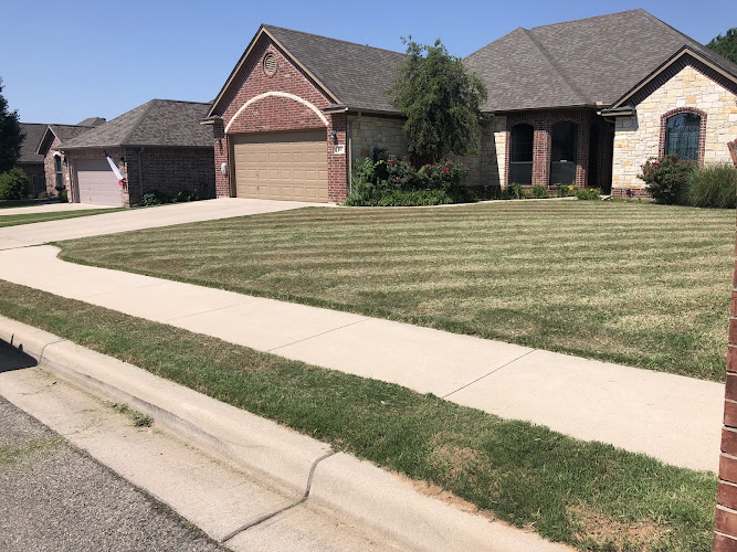 Ortega's Lawn Care & Landscape in Weatherford