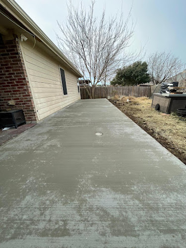Luna Concrete Works in Euless