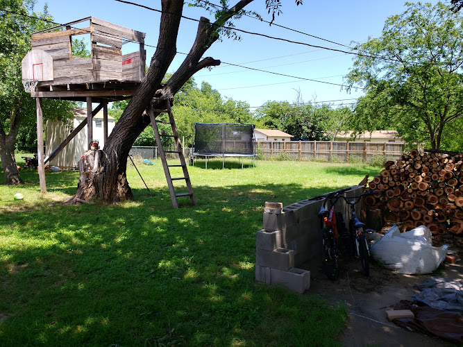 Country Cut Services in Granbury