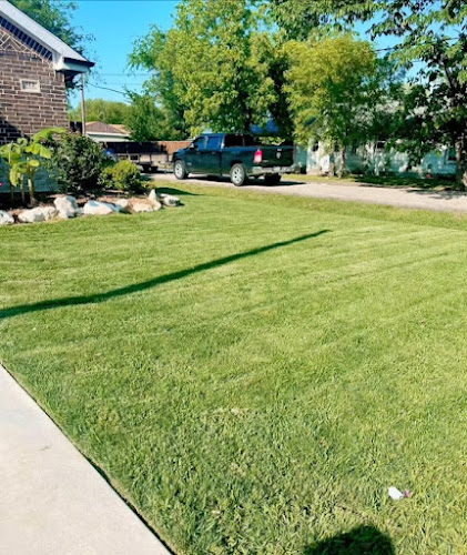Rose And Two Thorns Landscaping & GC in Celina