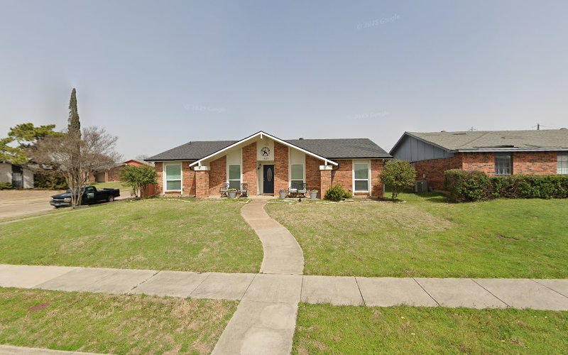 E Martinez lawn care in Carrollton