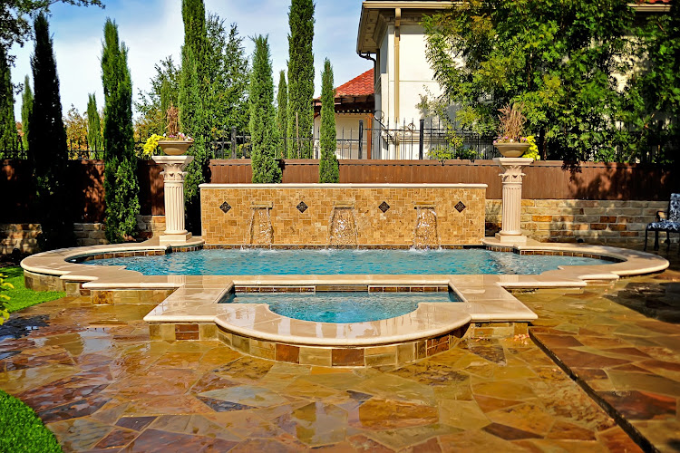 Joy Pools in Lake Dallas
