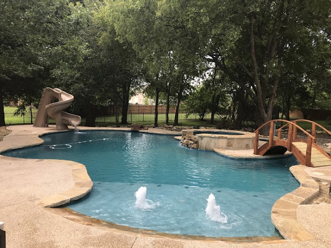Clearly Superior Pools, Inc in Midlothian