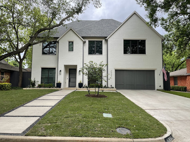 Richmond & Associates Landscaping in Carrollton