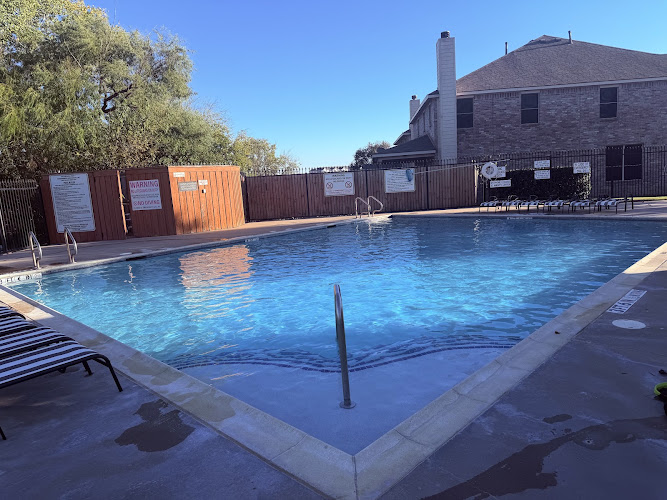 American pools in Allen