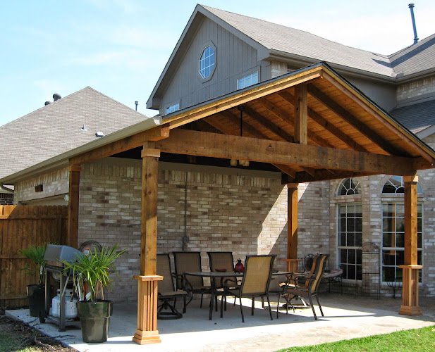 Future Outdoors - Vinyl Fencing in Midlothian