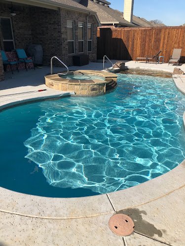 Brakefield's Pool Service in Denton