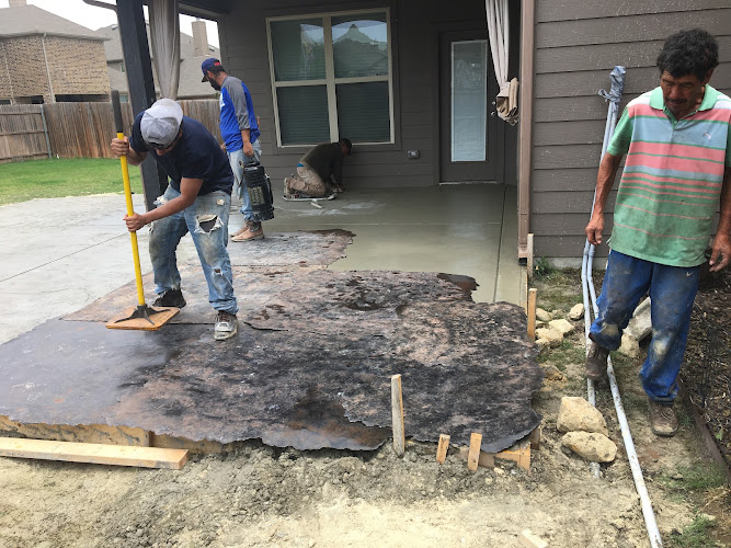 Gerardo Reyna and Sons in Fort Worth