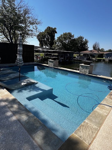 Texas Tides Custom Pools in Godley