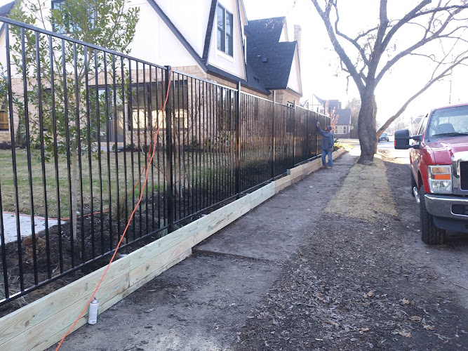 King of Kings Fence in Dallas