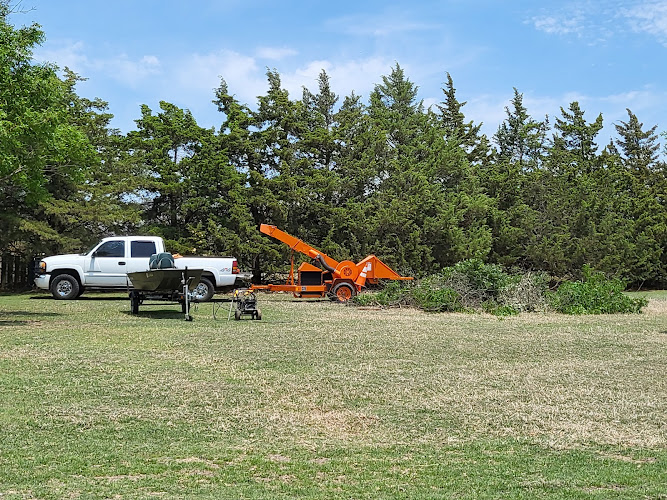 Happy Tree Trimming, LLC in Weatherford