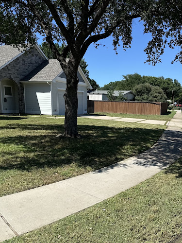 LawnScape Pros in Grand Prairie