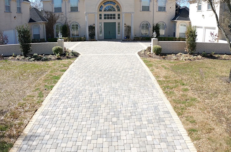 Prestige Pavers LLC in Red Oak