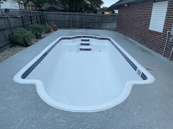 Fiberglass pool pros llc in Carrollton