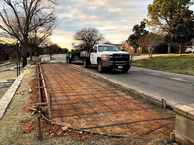Premium Outdoors Stone Masonry, concrete, landscape in Granbury
