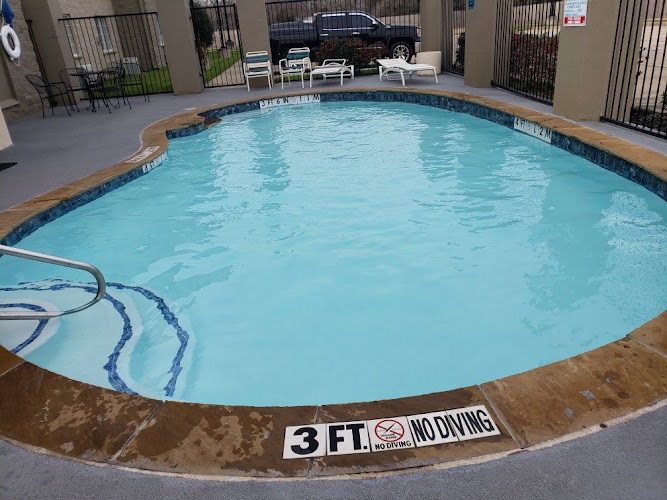 ClearWater Pool Service in Royse City
