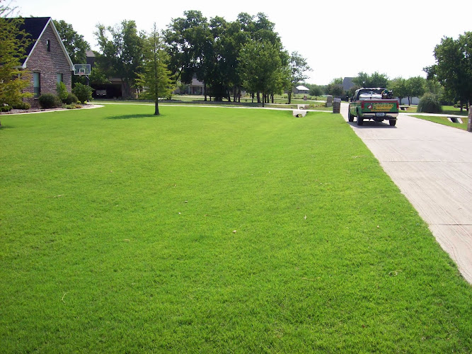 Abracadabra Lawn Pest & Weed Control in Wylie