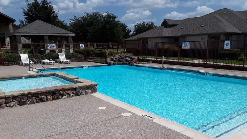 Parting Waters Pool Cleaning & Service in Mesquite