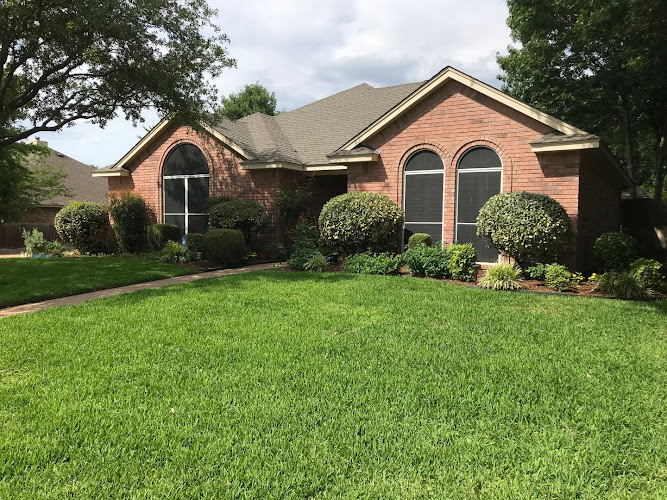 Higher Ground Lawn Care & Landscape Lighting in Dallas