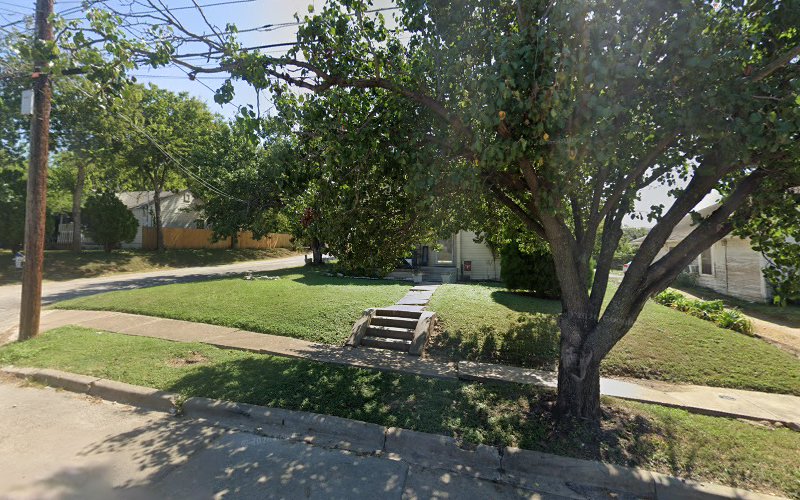 A Plus Lawns of Dallas in Dallas