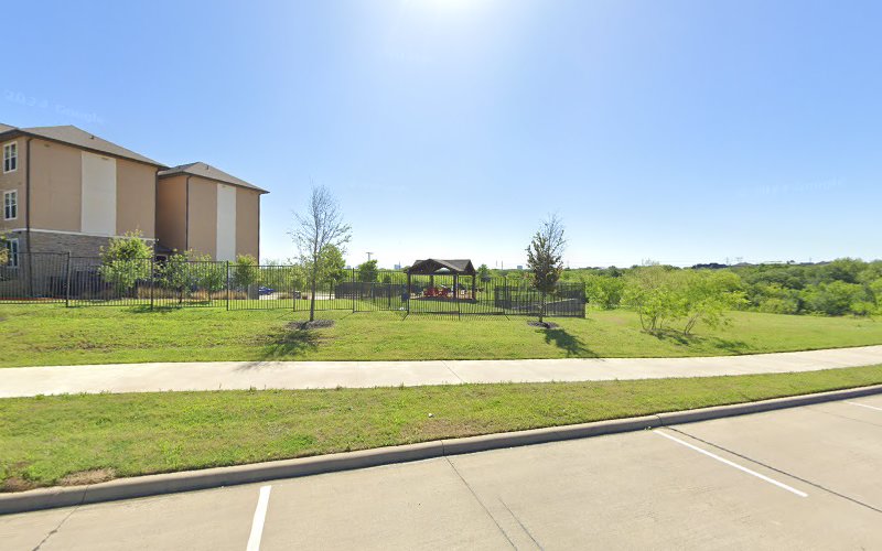 Platinum DFW Landscape LLC in Frisco