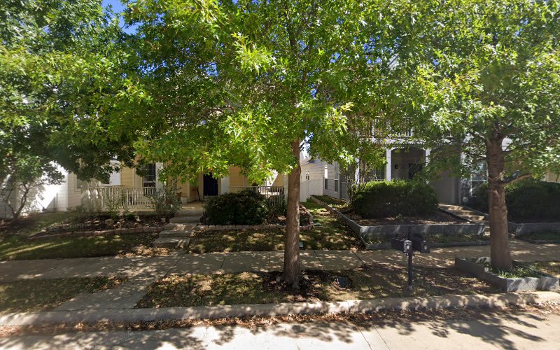 Grasshoppers Landscaping LLC. in Aubrey