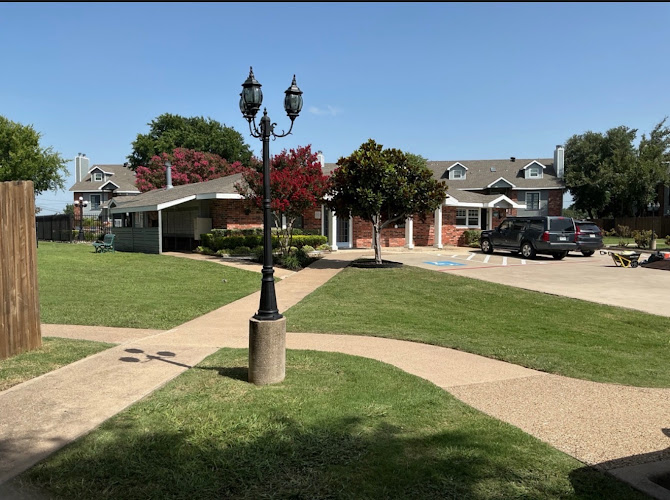 Greenly Landscapes in Dallas