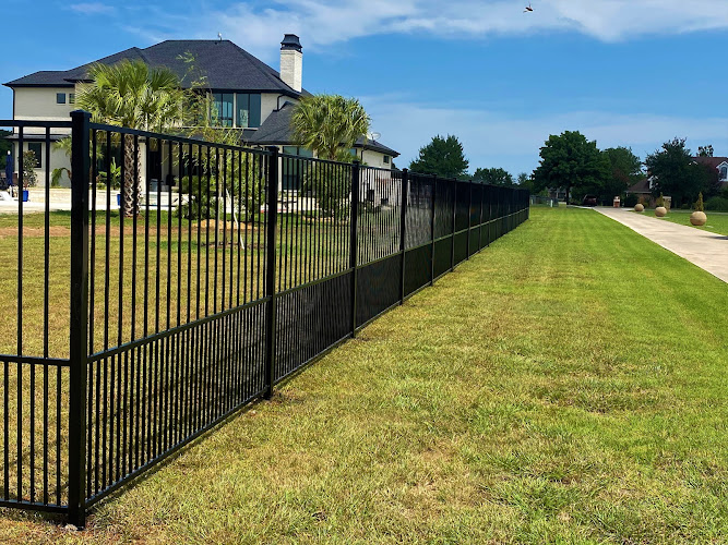 Briseno Construction and Services LLC in Arlington