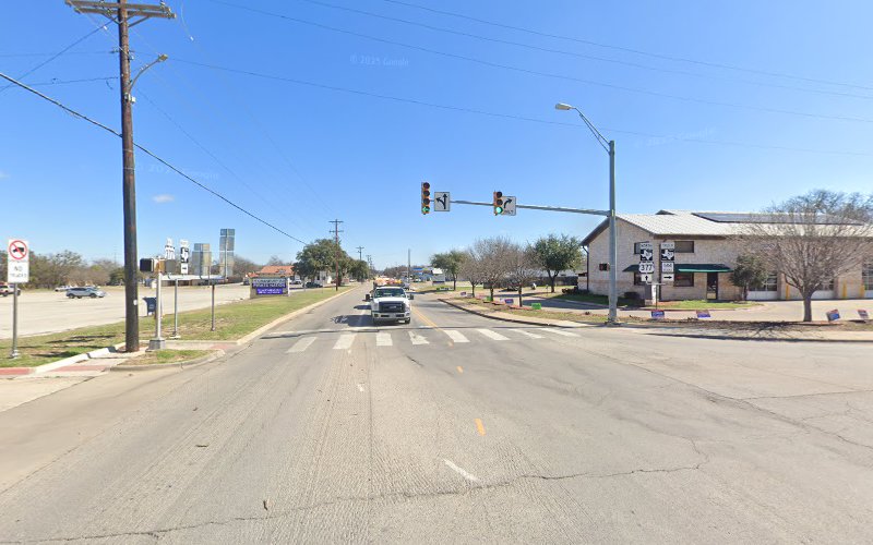 Hamilton's Lawn Service in Granbury