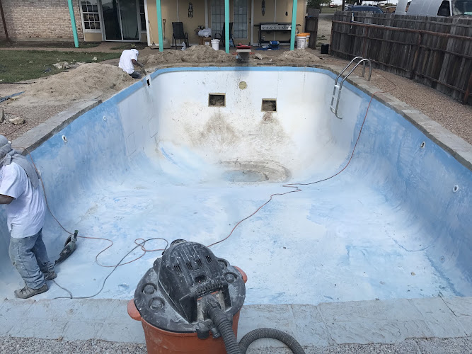 DFW Fiberglass Pool Renovations in Mesquite