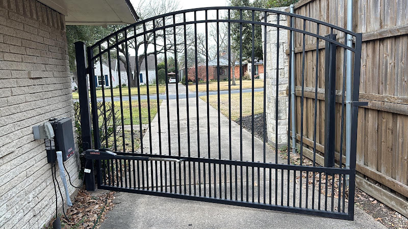 Metro Gate Repair Carrollton in Carrollton