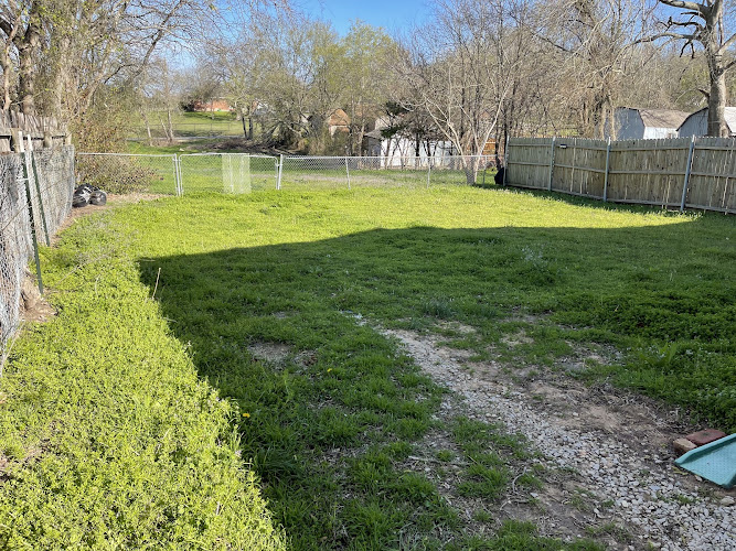 Supreme Cuts Lawncare in Celina