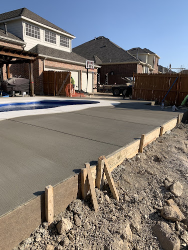 GL Concrete Solutions in Arlington