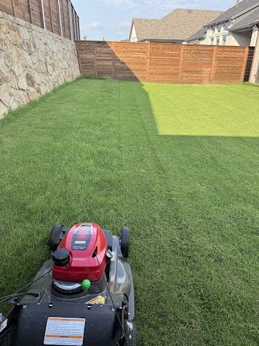 Rivas Lawn Care in Balch Springs