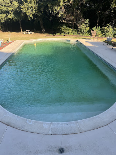 M & M Pool and Spa Service in Granbury