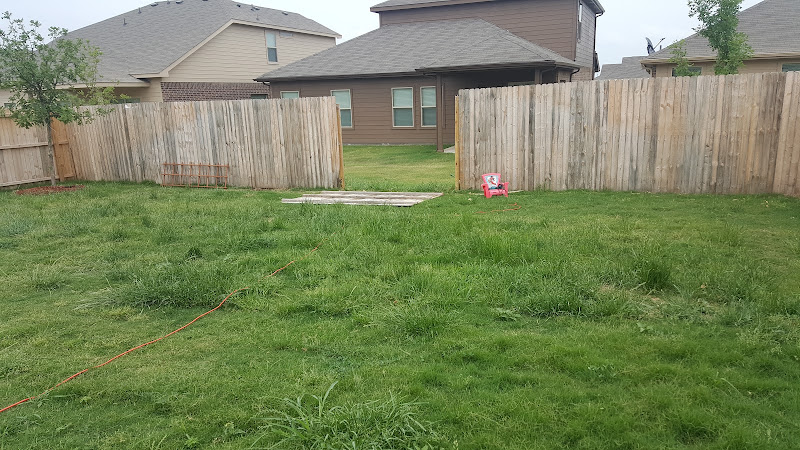 Coyote Fence in Burleson
