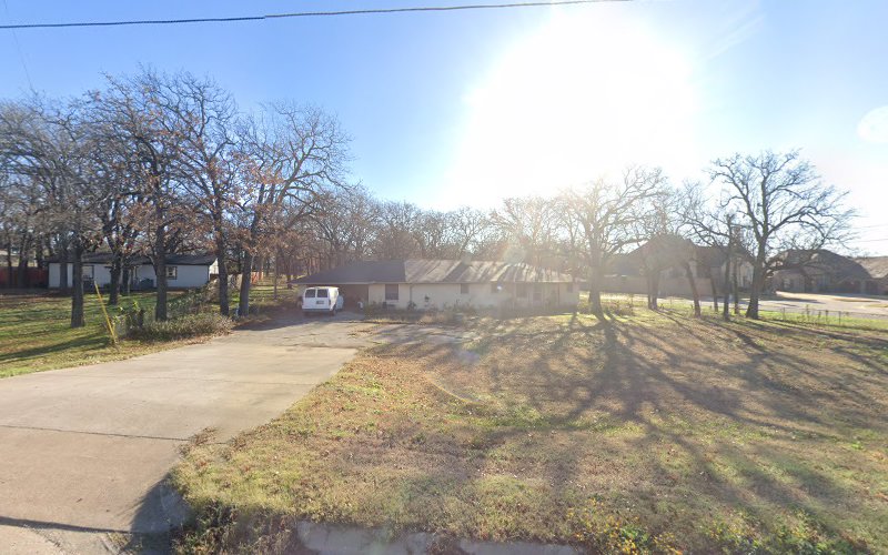 Two Green Thumbs Landscaping in North Richland Hills
