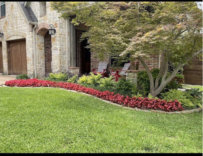 Iron and oak landscaping in Grand Prairie