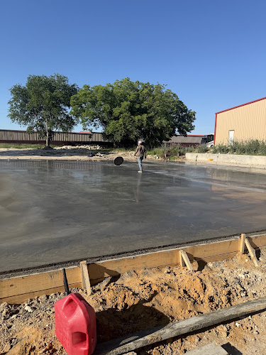 Lazy J Concrete, INC in Venus