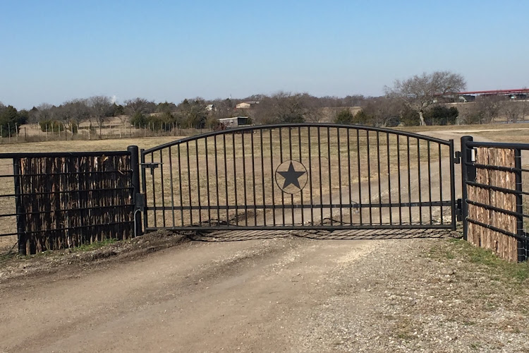 The Original Mayfield Fence Co in Midlothian