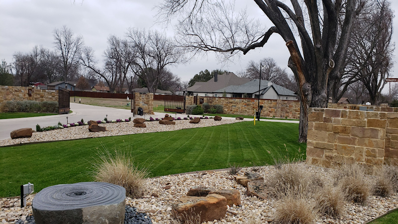 Water Wizards Landscape in Arlington