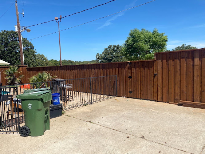 Make Me A Fence in Arlington