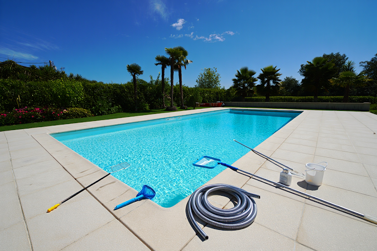 Dalworthington Gardens Local Pool Maintenance in Arlington