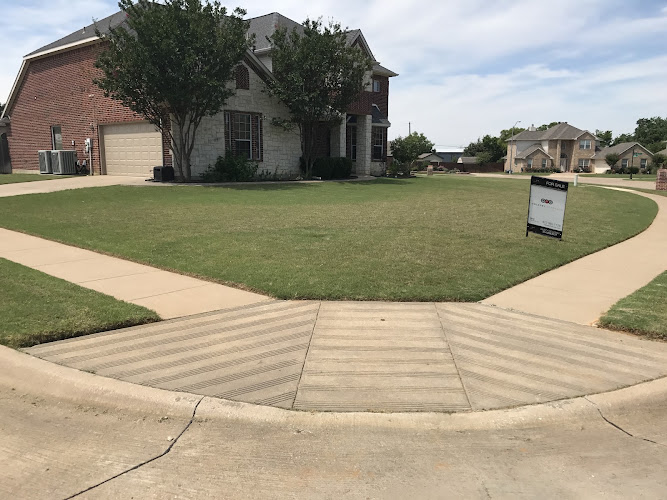 C&M Landscaping LLC in Arlington