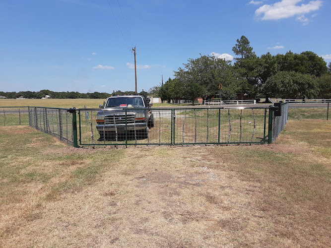 Family tradition ag/ privacy fence in Terrell
