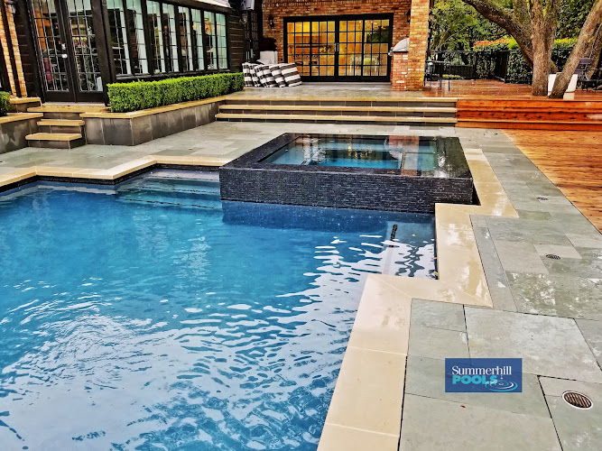 Summerhill Pools • Outdoor Living in Dallas